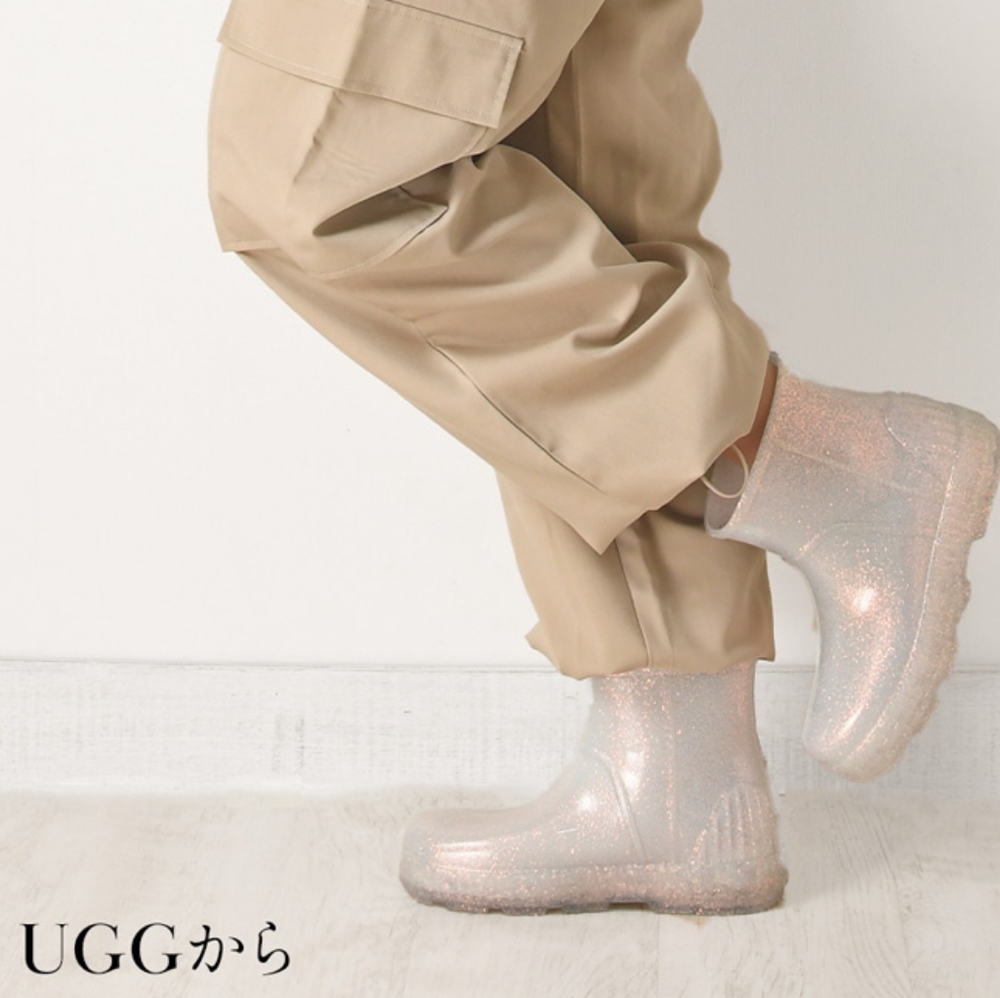 🔥6 FOR $25!🔥UGG! Sparkly White Kids Boots - Picture 3 of 7